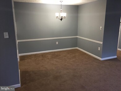 5219 Newton St unit 201, Bladensburg, MD 20710 - photo 6