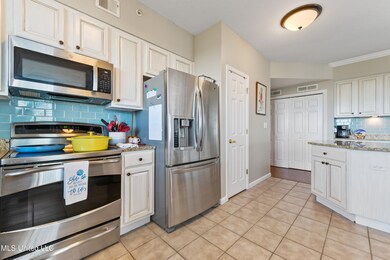 Legacy Towers Condo Rentals unit 908, Gulfport, MS 39507 - photo 6