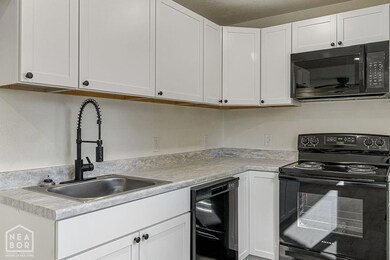 1202 S 8th St, Paragould, AR 72450 - photo 7