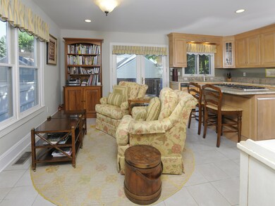 31 Forest Ave, Old Greenwich, CT 06870 - photo 5