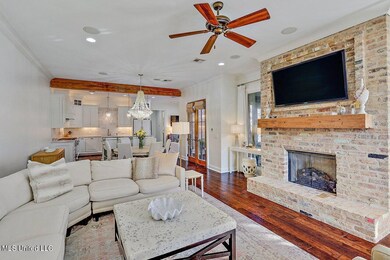 611 Arbor Way 7