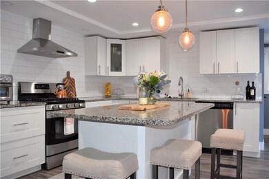 27 Knowlton St, Riverside, RI 02915 - photo 5