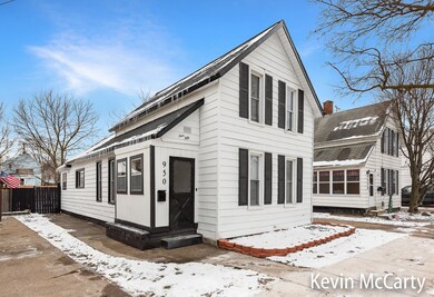 1_Front Exterior-5
