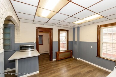 1148 W Locust St, Scranton, PA 18504 - photo 5