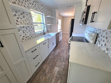 3248 Cimarron Dr, Orlando, FL 32829 - photo 2