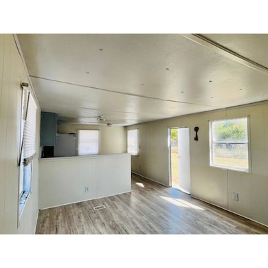 315 Reid Ct unit 315R, Dillon, SC 29536 - photo 5