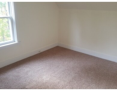 14 Oak St unit 14, Whitinsville, MA 01588 - photo 5