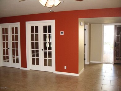 Office/Entry