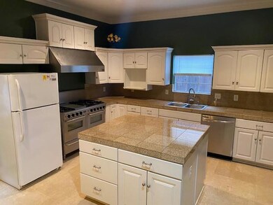 6464 Trammel Dr, Dallas, TX 75214 - photo 2