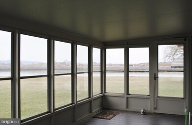 52 Makenna Ave, New Holland, PA 17557 - photo 5