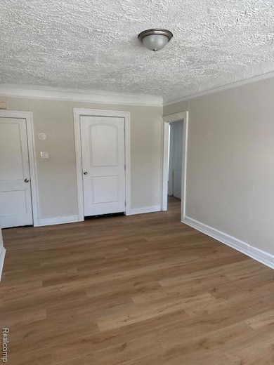 7536 Dunedin # 8 St, Detroit, MI 48206 - photo 4