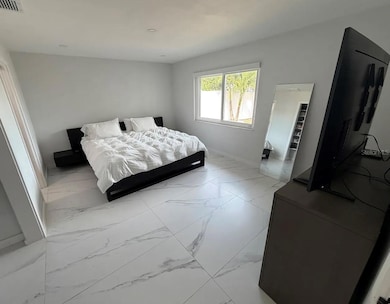 1359 40th Ave NE, Saint Petersburg, FL 33703 - photo 6