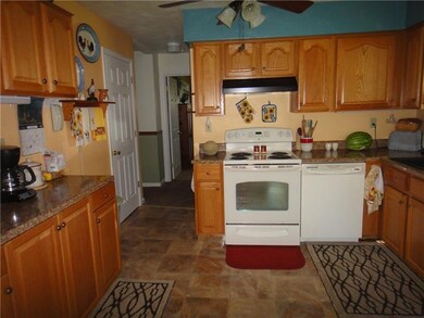 KITCHEN**CABINETS HAVE SLIDE OUT SHELVES