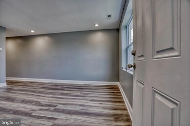 102 Denison St unit 2, Baltimore, MD 21229 - photo 4