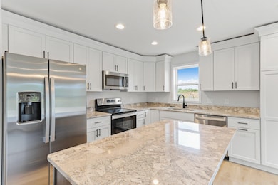 333 Dahlia Dr unit 29, Stoughton, WI 53589 - photo 3