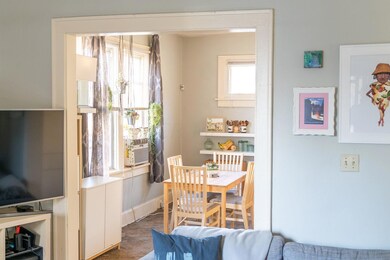 82 E Welch Ave, Columbus, OH 43207 - photo 4