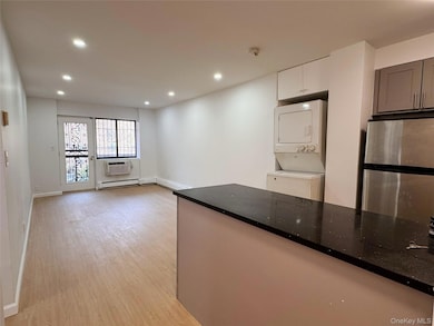 140-40 34th Ave unit 2A, Flushing, NY 11354 - photo 3