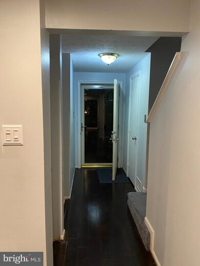 9621 Glendower Ct, Laurel, MD 20723 - photo 6