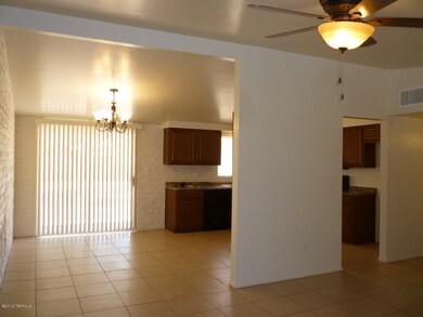 Eat In Kitchen