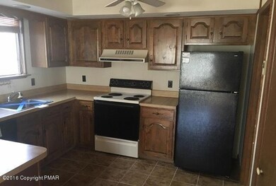 823 Conestoga Trail, Pocono Pines, PA 18350 - photo 4