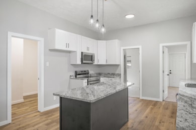 30 W College St, Aurora, MO 65605 - photo 7