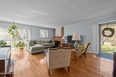 Living Rm