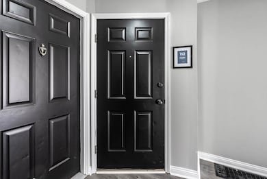 112 W Main St, Thorntown, IN 46071 - photo 4