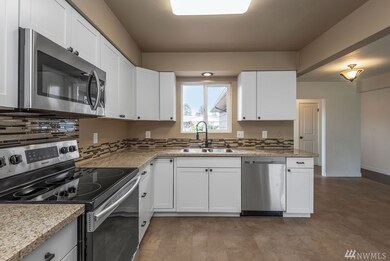 3108 Hudson St, Longview, WA 98632 - photo 7