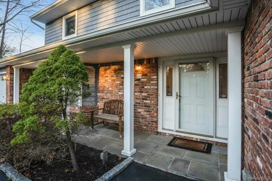 50 Colby Dr, Dix Hills, NY 11746 - photo 4