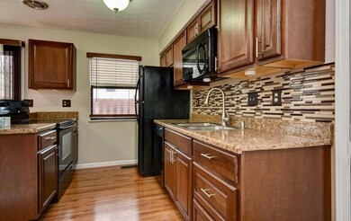 Kitchen (2)