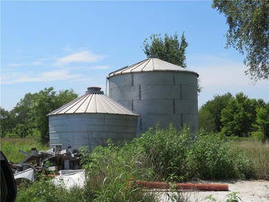 00000 Cedar Niles Rd, Paola, KS 66071 - photo 6