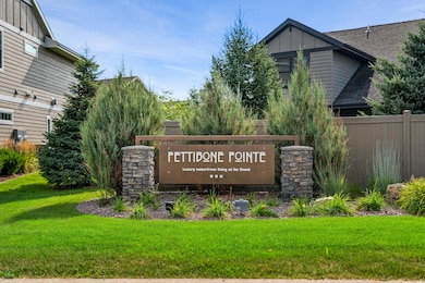 328 River Point, La Crosse, WI 54601 - photo 3