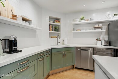 05-Kitchen Details