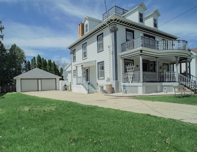 Front Porch & Side Entrance