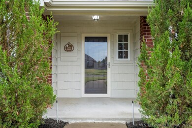 1711 W Birmingham St, Broken Arrow, OK 74011 - photo 2