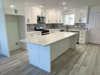 33119 Walls St, Riverside, CA 92506 - photo 3