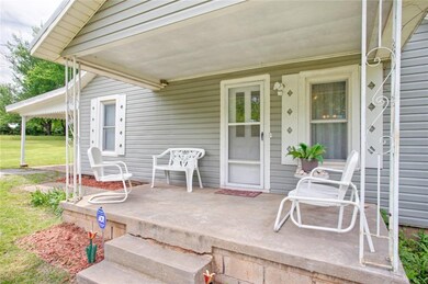 15706 Gaddy Rd, Shawnee, OK 74801 - photo 3