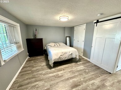 Bedroom, Owner's Suite