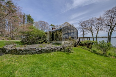 21 Ledge Rd