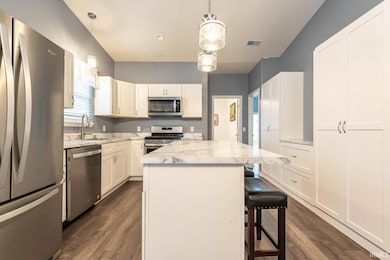 5733 W Monarch Ct, Bloomington, IN 47403 - photo 6