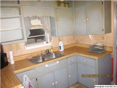 Appliances remain.