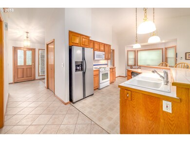 809 Diamond St, Springfield, OR 97477 - photo 7