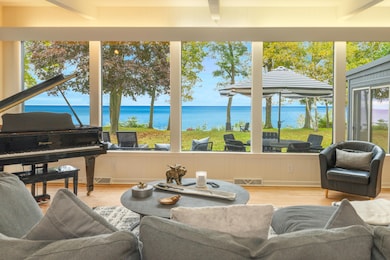 Panoramic Views In Living Room