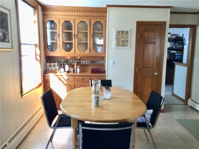 364 Maple Ave, Barrington, RI 02806 - photo 4