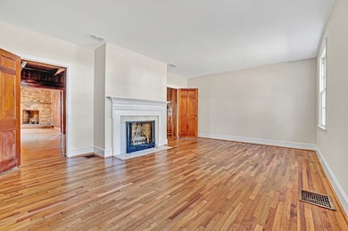 109 Janeway, Greenwood, SC 29649 - photo 4