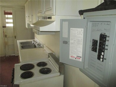 5613 N River Rd W, Geneva, OH 44041 - photo 6