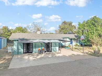 914 6th St, Blanco, TX 78606 - photo 2