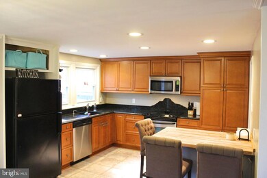 4407 Moylan Ln, Fairfax, VA 22033 - photo 6