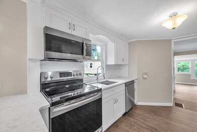 552 Alden St, Ludlow, MA 01056 - photo 7