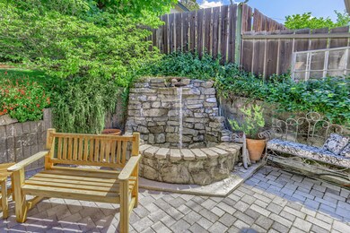 351 N 5th Ave, Gold Hill, OR 97525 - photo 7